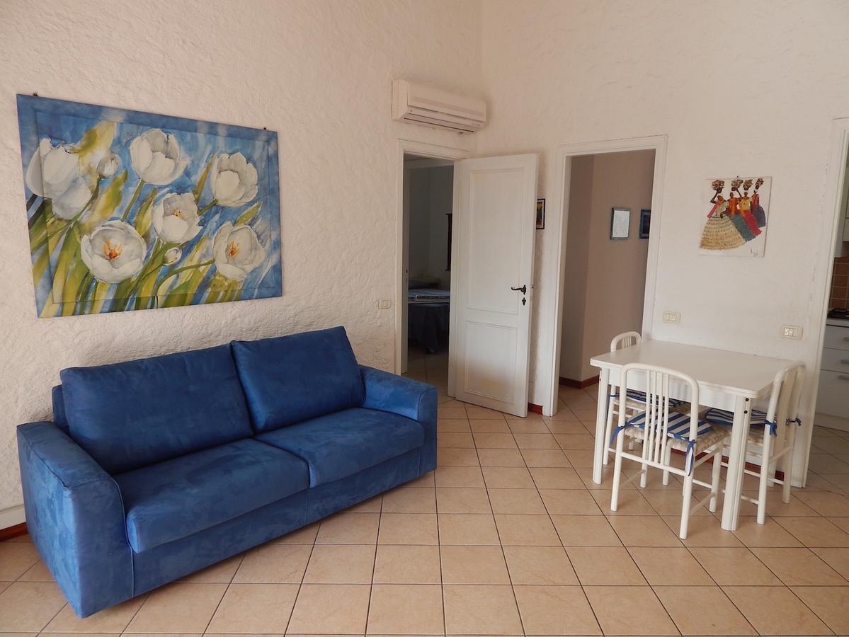 N083 - Numana, Trilocale Con Terrazzo Panoramico Apartamento Exterior foto